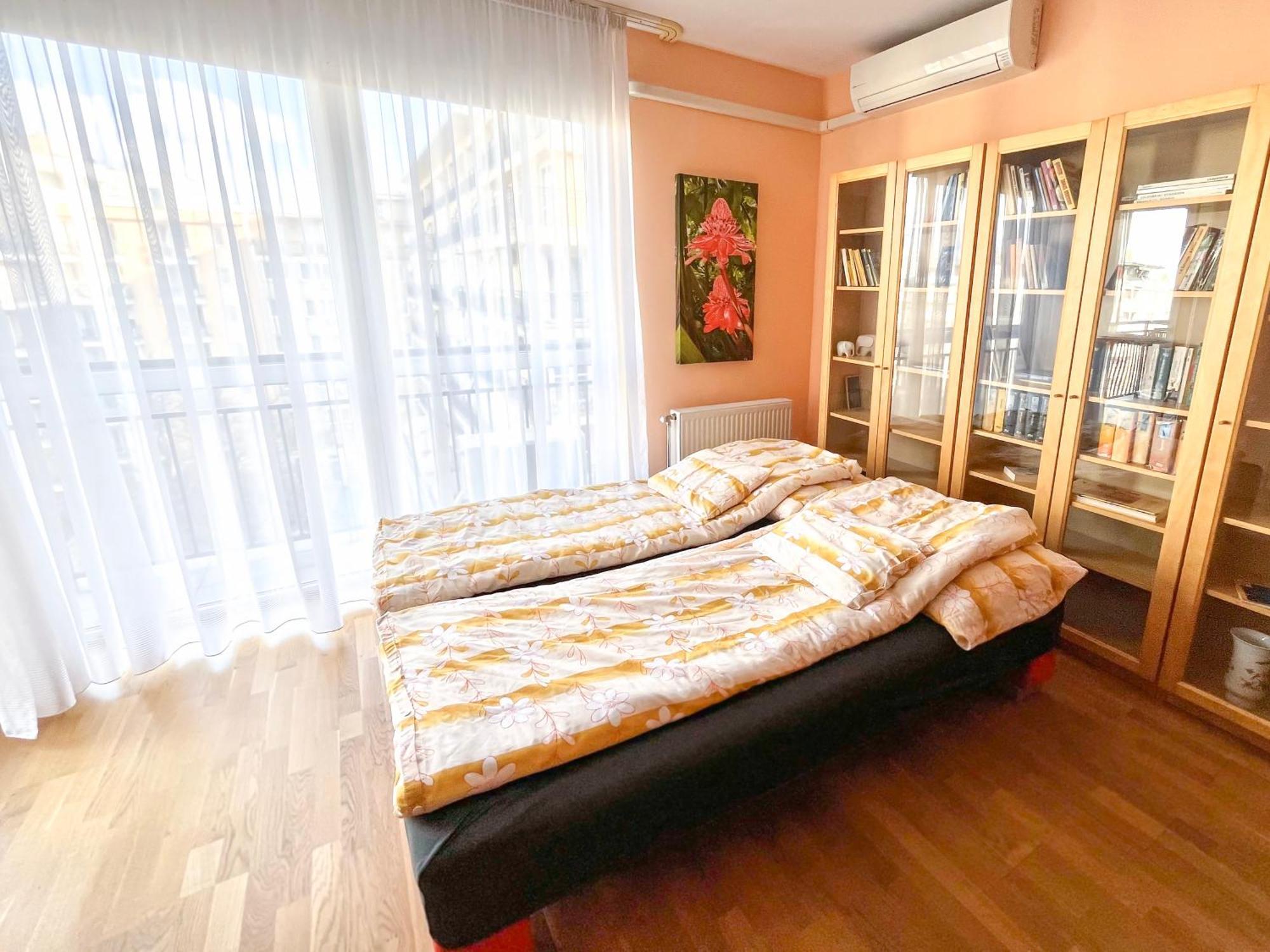 Lovely Home - Free Parking Budapest Bagian luar foto